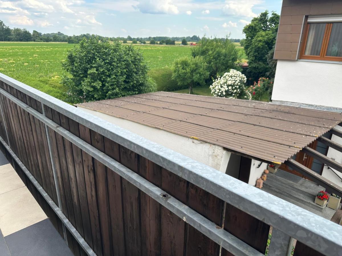 Greenleaf Walhalla-Apartment - Highspeed Wlan - Netflix - Suedbalkon Tegernheim Bagian luar foto